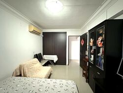 Blk 240 Yishun Ring Road (Yishun), HDB 5 Rooms #551650311